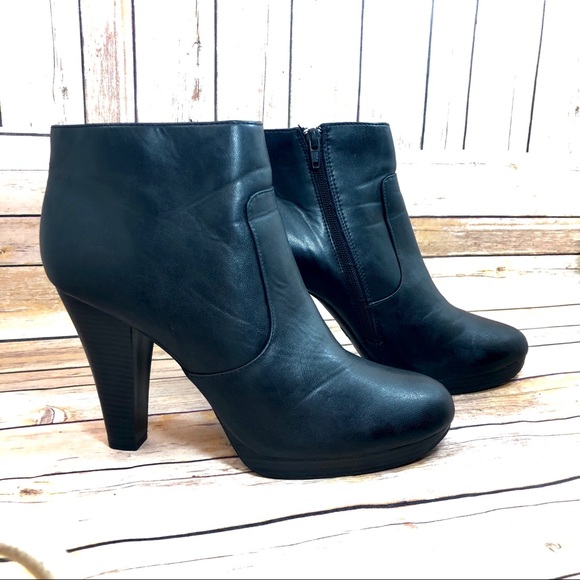 fioni black booties